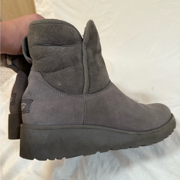 UGG Classic Short Boots Grey – Fair Condition / Well Worn - Picture 6 of 8